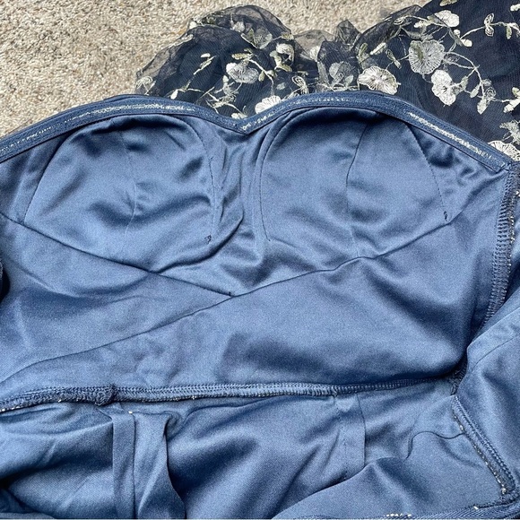 Lulus Whimsical Allure Navy Mesh Embroidered One-Shoulder Maxi Dress XS NWT - Picture 5 of 11